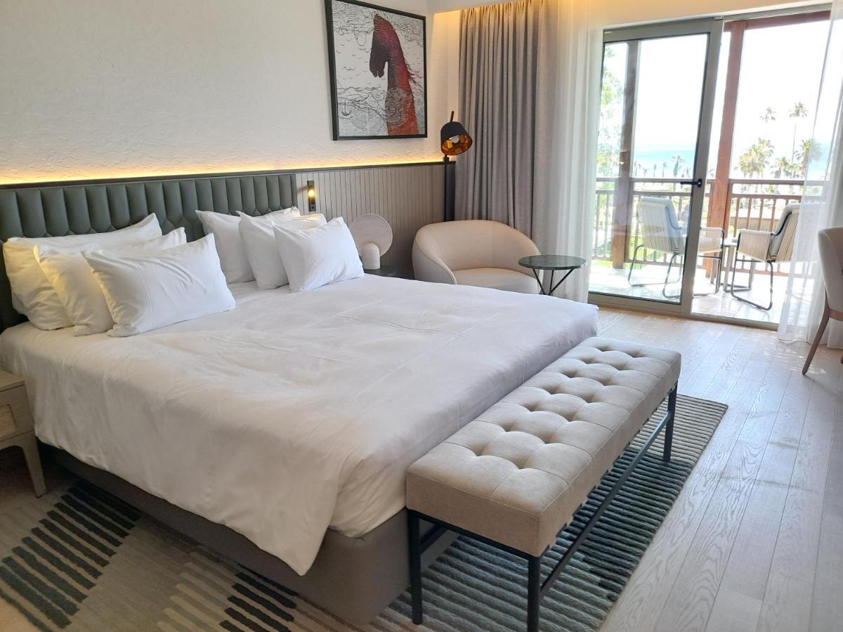 Radisson Collection Hotel, Bodrum Akyarlar Εξωτερικό φωτογραφία A bedroom at the hotel