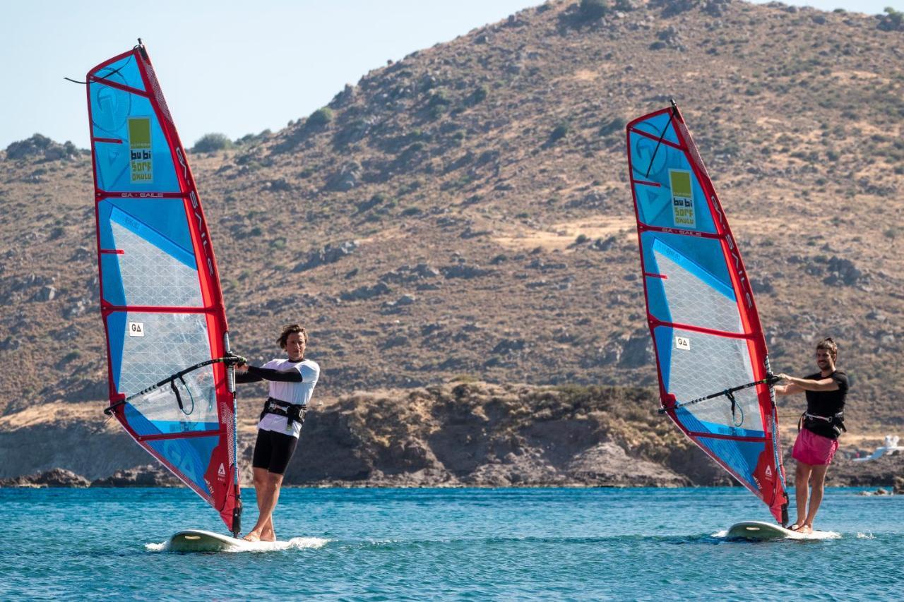 Radisson Collection Hotel, Bodrum Akyarlar Εξωτερικό φωτογραφία Windsurfers on the island of Rhodes